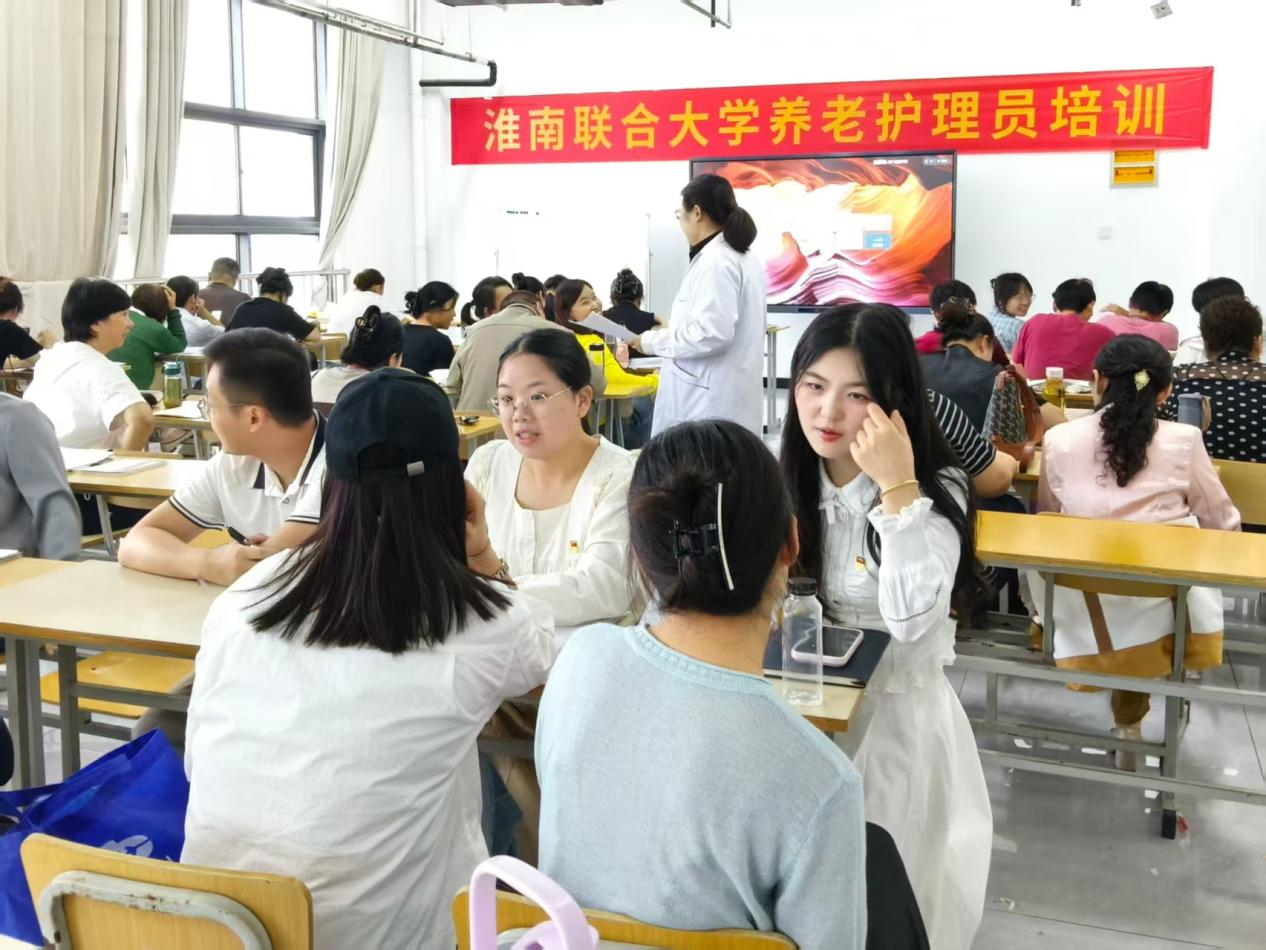 主题党日活动图片1.png